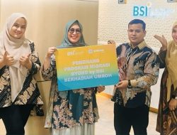BSI Aceh Serahkan Hadiah Umroh bagi Pemenang Migrasi BSI Mobile ke Byond by BSI