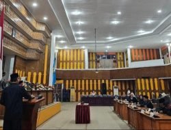 Bupati dan Wakil Bupati Aceh Selatan Hadiri Rapat Paripurna DPRK