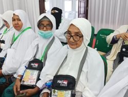 Tiga Generasi ‘Nenek Ibu dan Cucu’ dari Sabang Berangkat ke Tanah Suci dalam Satu Kloter
