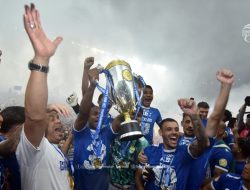 Persib Juara, Bandung Lautan Biru