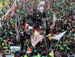 250 Ribu Ojol Ditargetkan Kepung Istana-Gedung DPR Pekan Depan