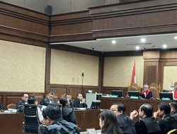 Eks Kader PDIP Ungkap Harun Masiku Kirim Foto Bareng Hasto-Djan Faridz di MA