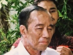 Amien Rais Ungkap 13 Masalah Penyebab Jokowi Depresi Berat