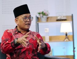 Jokowi Disebut Layak Jadi Nabi oleh Kader PSI, Guntur Romli: Fanatisme Ekstrem, Kultus Babi Buta