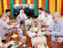 Marlina Usman Pimpin Rapat Bantuan Rumah Layak Huni