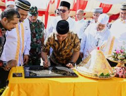 Bupati Aceh Besar Hadiri Peletakan Batu Pertama Masjid Nuur Ar Radhiyyah di RSU Putri Bidadari