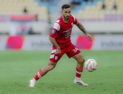 Jordy Tutuarima Tetap Bersama Laskar Sambernyawa