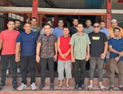 Kupiyah Seuke Jemput 2 Eks Kombatan yang Ditahan di Polda Aceh