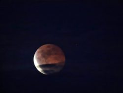 Gerhana Bulan Total Bakal Hiasi Langit Aceh pada 7-8 September Mendatang