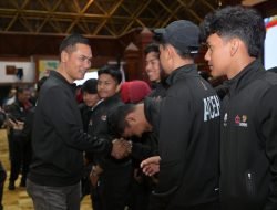 Plt Sekda Lepas Kontingen FORNAS 2025 ke NTB, Bawa Misi Budaya dan Sportivitas