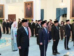 Presiden Prabowo Lantik Djamari Chaniago Jadi Menko Polkam dan Erick Thohir Menpora