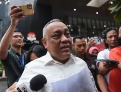 KPK Curigai Yaqut Meramu SK Kuota Haji Bareng Eks Bendahara AMPHURI Tauhid Hamdi