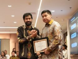 Gubernur Aceh Muzakit Manaf Terima Penghargaan dari Kementerian Perumahan dan Kawasan Pemukiman