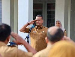 Sekretaris Dinsos Aceh Pimpin Apel Pagi, Ingatkan Disiplin dan Profesionalisme