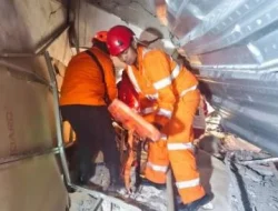 Pilu! Santri Ponpes Al Khoziny Ditemukan Tewas dalam Kondisi Sujud di Balik Reruntuhan