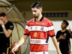 Fokus Lawan Persijap, Pedro: Semua Pemain Bantu Pertahanan