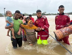 Polda Aceh Kerahkan Personel untuk Bantu Korban Banjir