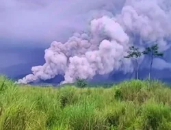 Gunung Semeru Naik Status jadi Awas Level IV, Warga Mengungsi