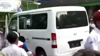 Ternyata Mobil MBG Tabrak Belasan Siswa SDN Kalibaru Dikendarai Sopir Pengganti