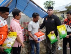 Fraksi PKS Serahkan Bantuan untuk Korban Kebakaran di Jeulingke