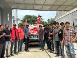 Ceulangiek Serahkan 5 Ton Beras untuk Korban Banjir di Bireuen