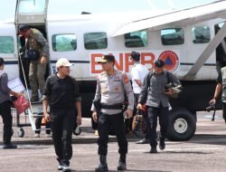 Kapolda Aceh, Wagub, dan Kepala BNPB Tinjau Lokasi Bencana dan Pengungsi di Singkil