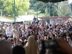 Gubernur Mualem Dampingi Presiden Prabowo Tinjau Dampak Banjir di Aceh