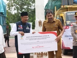 Gubernur Mualem Terima Bantuan Logistik Kemensos Rp9 Miliar