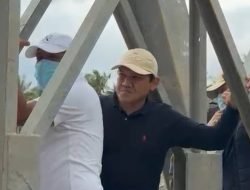 Wagub Aceh Tinjau Progres Jembatan Darurat Awe Geutah