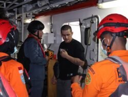 Basarnas Evakuasi ABK Kapal MT UNITY di Perairan Samudera Hindia Aceh