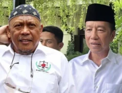 ‎Eggi Sudjana Ibaratkan Jokowi Seperti Firaun