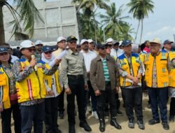 Target Selesai 8 Bulan, Menteri PU Groundbreaking Pembangunan Jembatan Kutablang