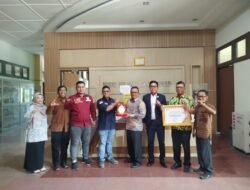 Dinas Koperasi dan UKM Aceh Raih Penghargaan Keterbukaan Informasi Publik 2025