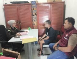 Satresnarkoba Polres Aceh Selatan Serahkan Dua Tersangka Narkotika ke Kejari