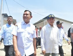 Wagub Dampingi Mendagri dan Mensos Tinjau Huntara serta Serahkan Bantuan Korban Bencana di Pidie Jaya