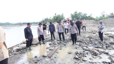 Luapan Sungai Geser Pondasi Jembatan Bailey Polri di Aceh Utara, Akses 4 Desa Masih Bertahan
