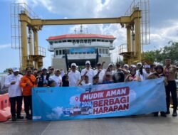 Sekda Aceh Sapa Pemudik di KMP Aceh Hebat 2, Total 650 Tiket Gratis Disiapkan ke Sabang