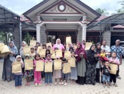 Kak Na: Selamat Lebaran Anak-anak Bunda Semua