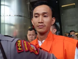 Ternyata Ajudan Gubernur Riau Terima Fee Proyek Rp1,4 Miliar Skema Jatah Preman Terkuak