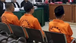 Terdakwa kasus tindak pidana pencucian uang (TPPU) dari bisnis narkotika di Palembang. (Foto: RMOLSumsel)