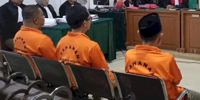 Terdakwa kasus tindak pidana pencucian uang (TPPU) dari bisnis narkotika di Palembang. (Foto: RMOLSumsel)