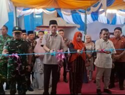 Bupati Mirwan Resmikan AMDK BUMG Desa Madat