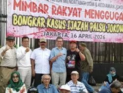 Aktivis dan Purnawirawan TNI Gelar Aksi di DPR soal Kasus Ijazah Jokowi