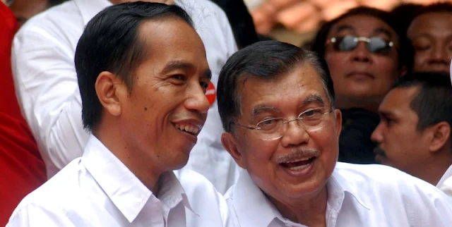 Momen kebersamaan Joko Widodo dan Jusuf Kalla. (Foto: Istimewa)
