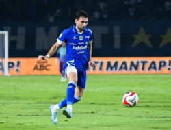 Bek Persib Ungkap Penentuan Juara Masih Ada di Tangan