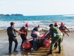 Remaja 13 Tahun Terseret Arus di Pantai Pulau Kapuk