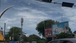 Lampu Lalu Lintas Simpang Lima Mati, Arus Kendaraan Semrawut