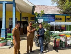 FKIP USK Hadirkan Kebun Hidroponik Edukatif di SDN 6 Meureudu