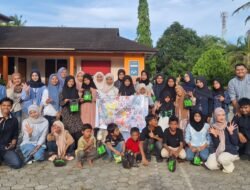 Swarna Community Edukasi Anak SOS Village Banda Aceh Kelola Uang Sejak Dini