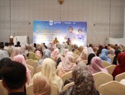 Dai Nasional Isi Kegiatan Seminar Parenting SIT Nurul Fikri Aceh